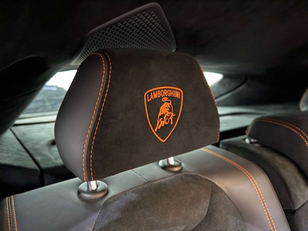 Used Lamborghini Urus 2023 for sale - 75634075: Photo 73