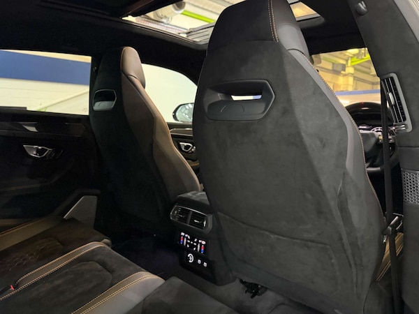 Used Lamborghini Urus 2023 for sale - 75634075: Photo 77
