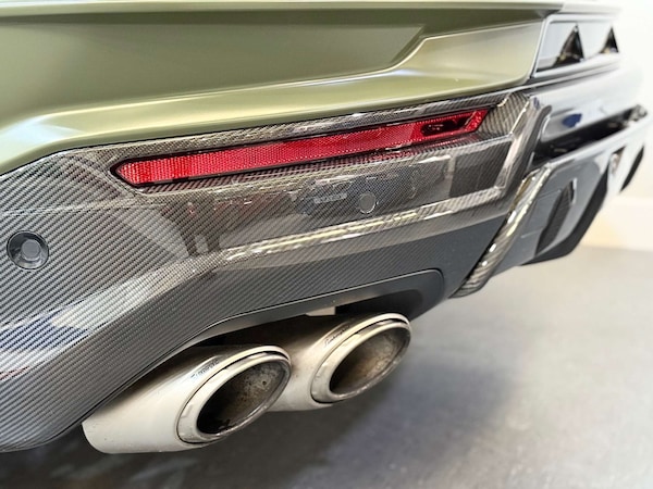 Used Lamborghini Urus 2023 for sale - 75634075: Photo 95