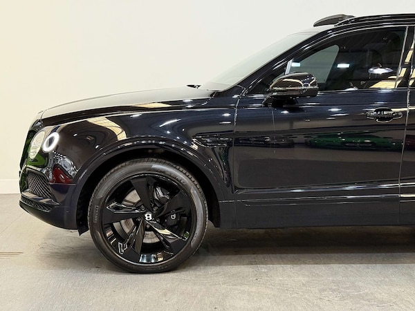 Used Bentley Bentayga 2017 for sale - 75634131: Photo 18
