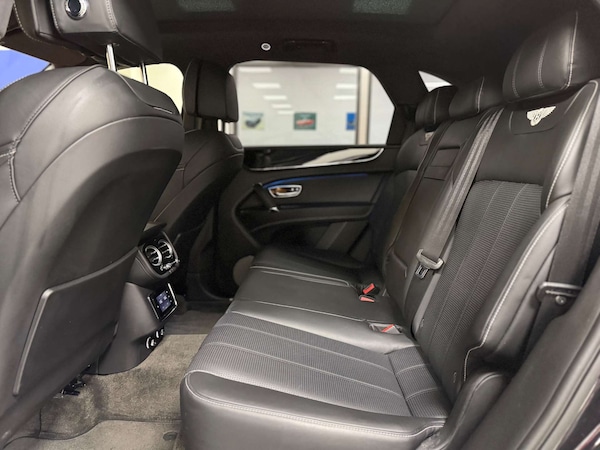 Used Bentley Bentayga 2017 for sale - 75634131: Photo 38