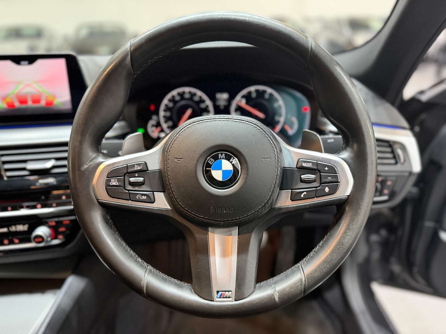 Used BMW 5 Series 2019 for sale - 76614743: Photo 33