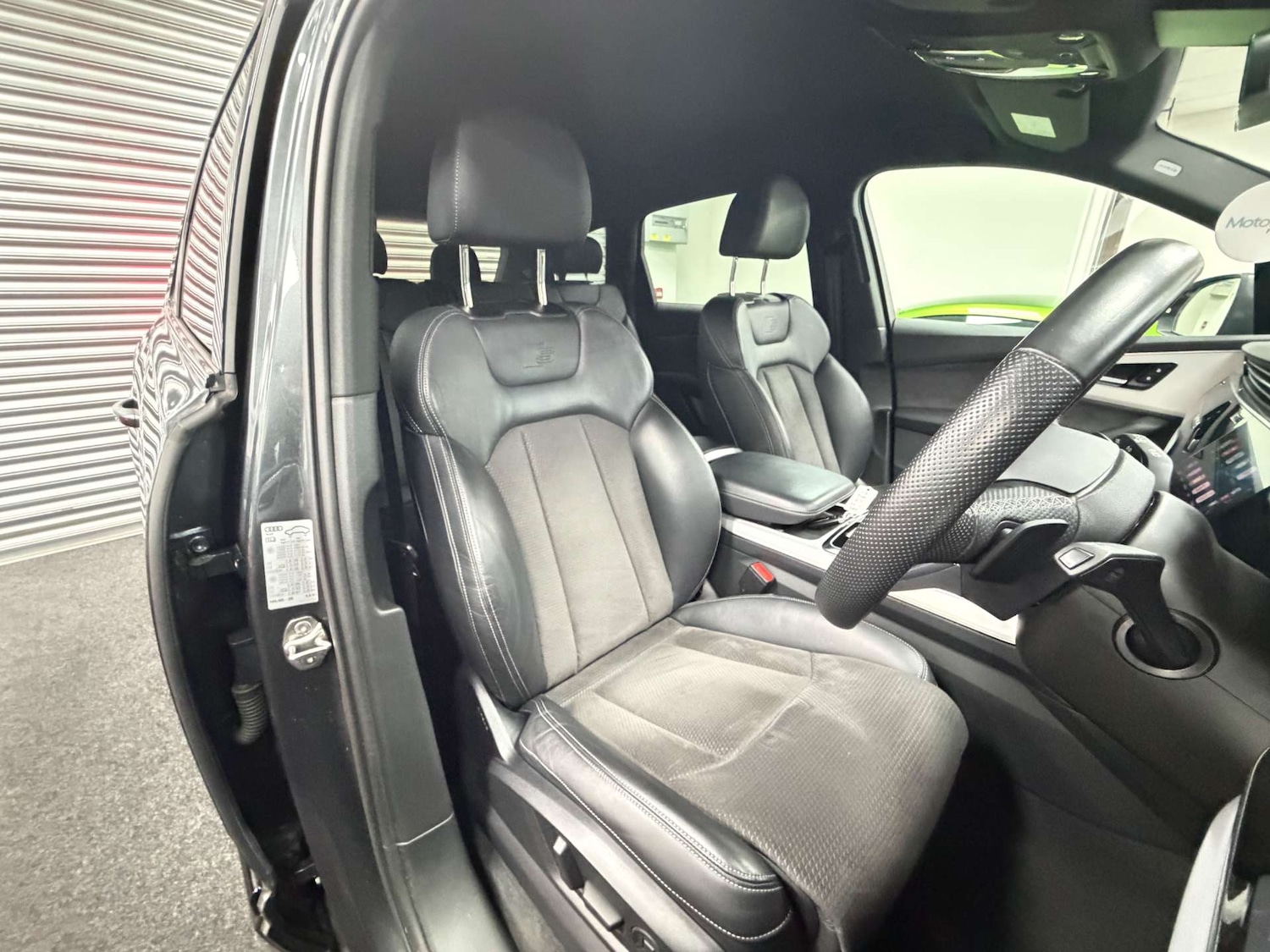 Used Audi Q7 2021 for sale - 76884369: Photo 36