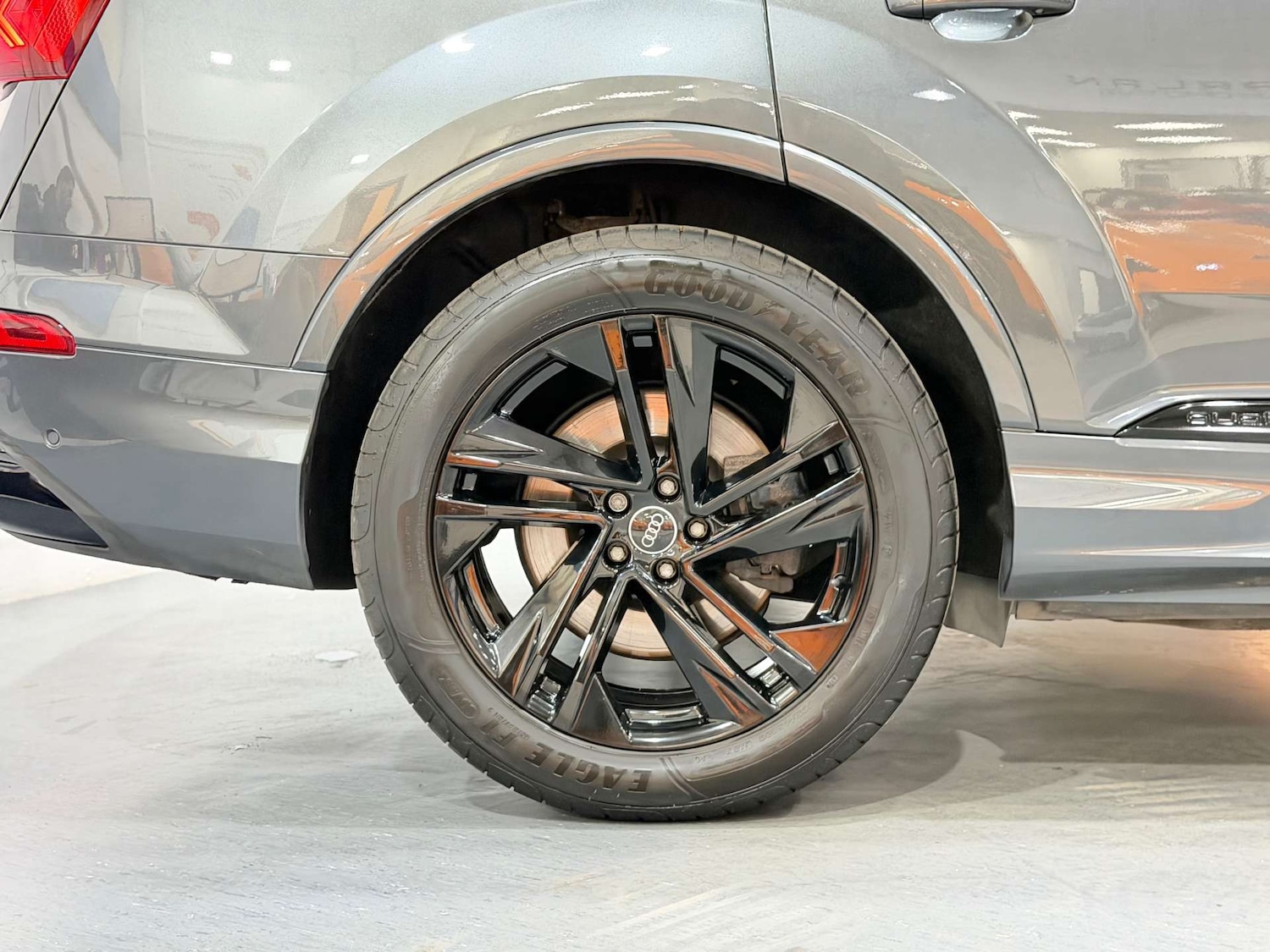 Used Audi Q7 2021 for sale - 76884369: Photo 50