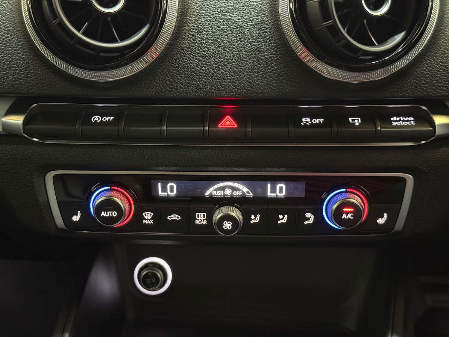 Used Audi A3 2016 for sale - 76698009: Photo 33