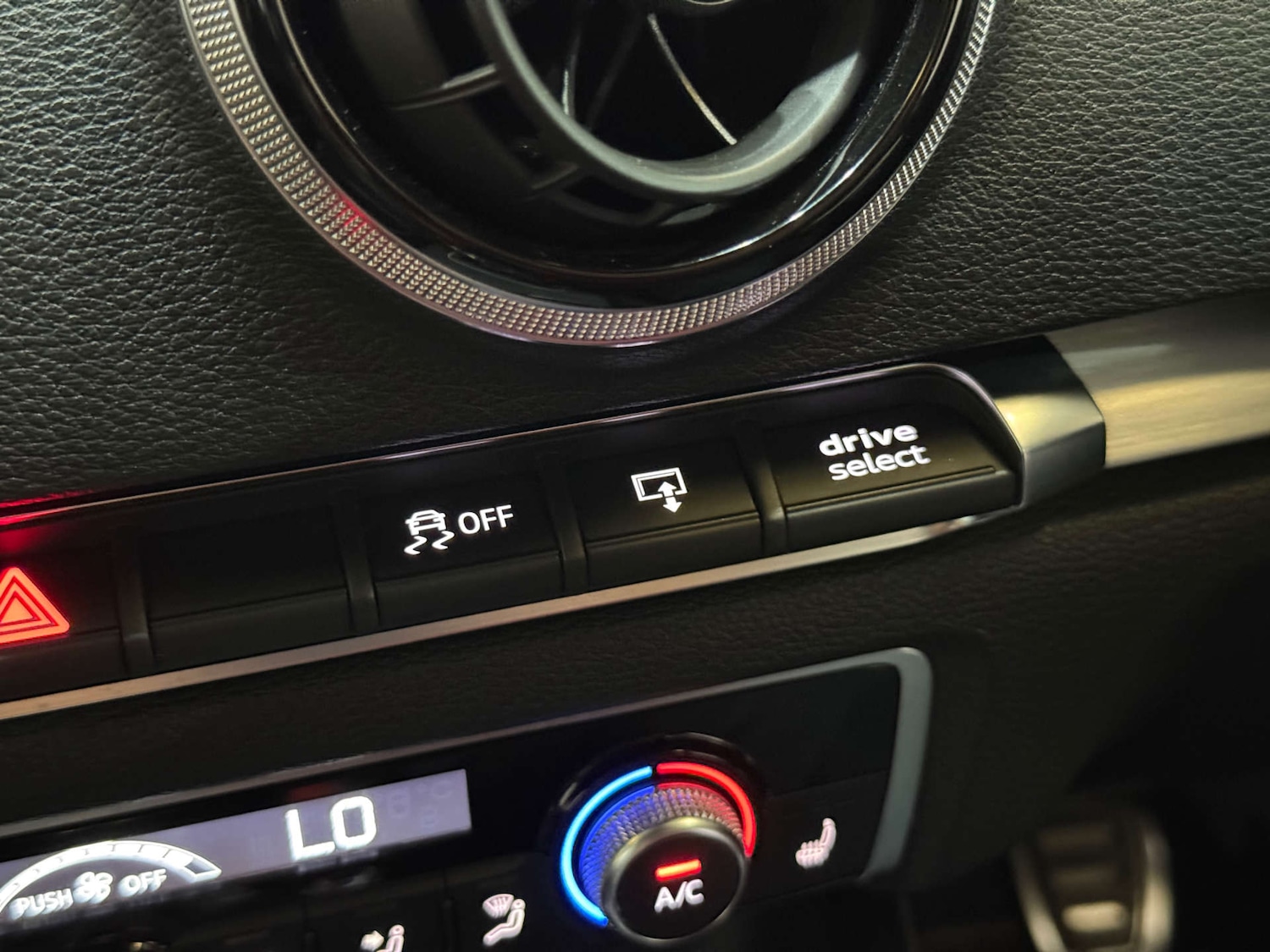 Used Audi A3 2016 for sale - 76698009: Photo 36