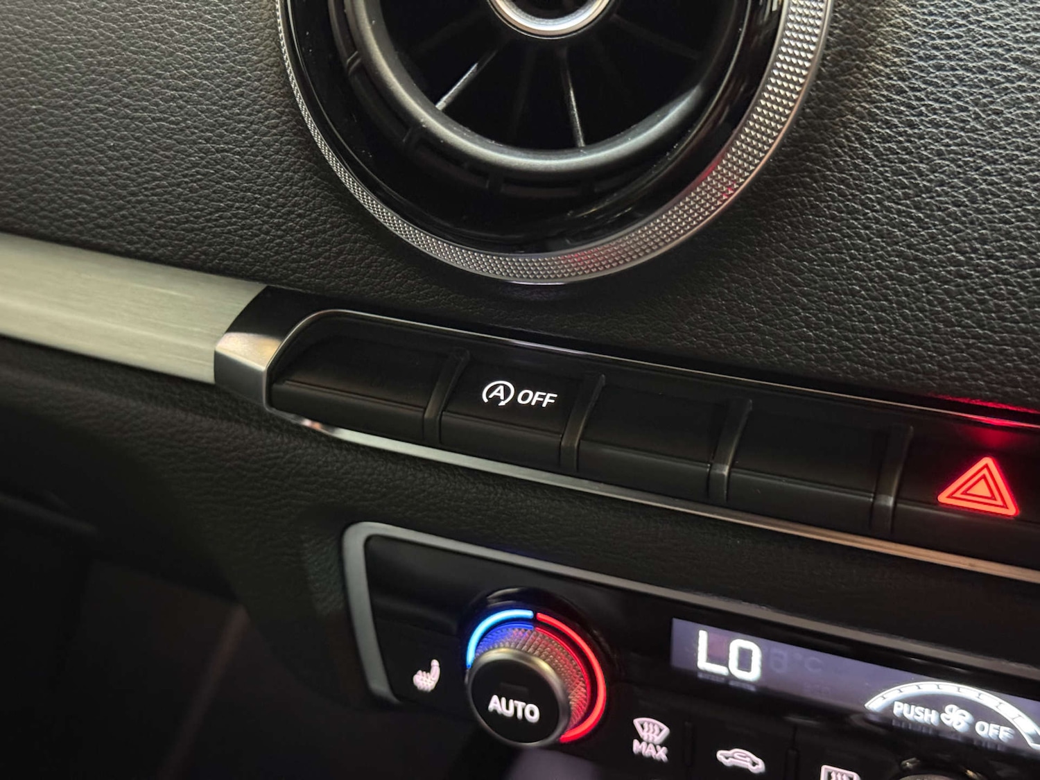 Used Audi A3 2016 for sale - 76698009: Photo 37