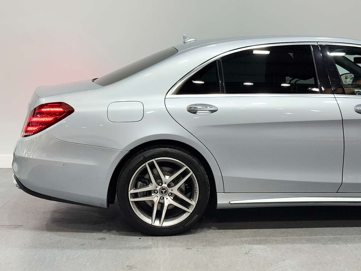 Used Mercedes-Benz S Class 2018 for sale - 76601666: Photo 16