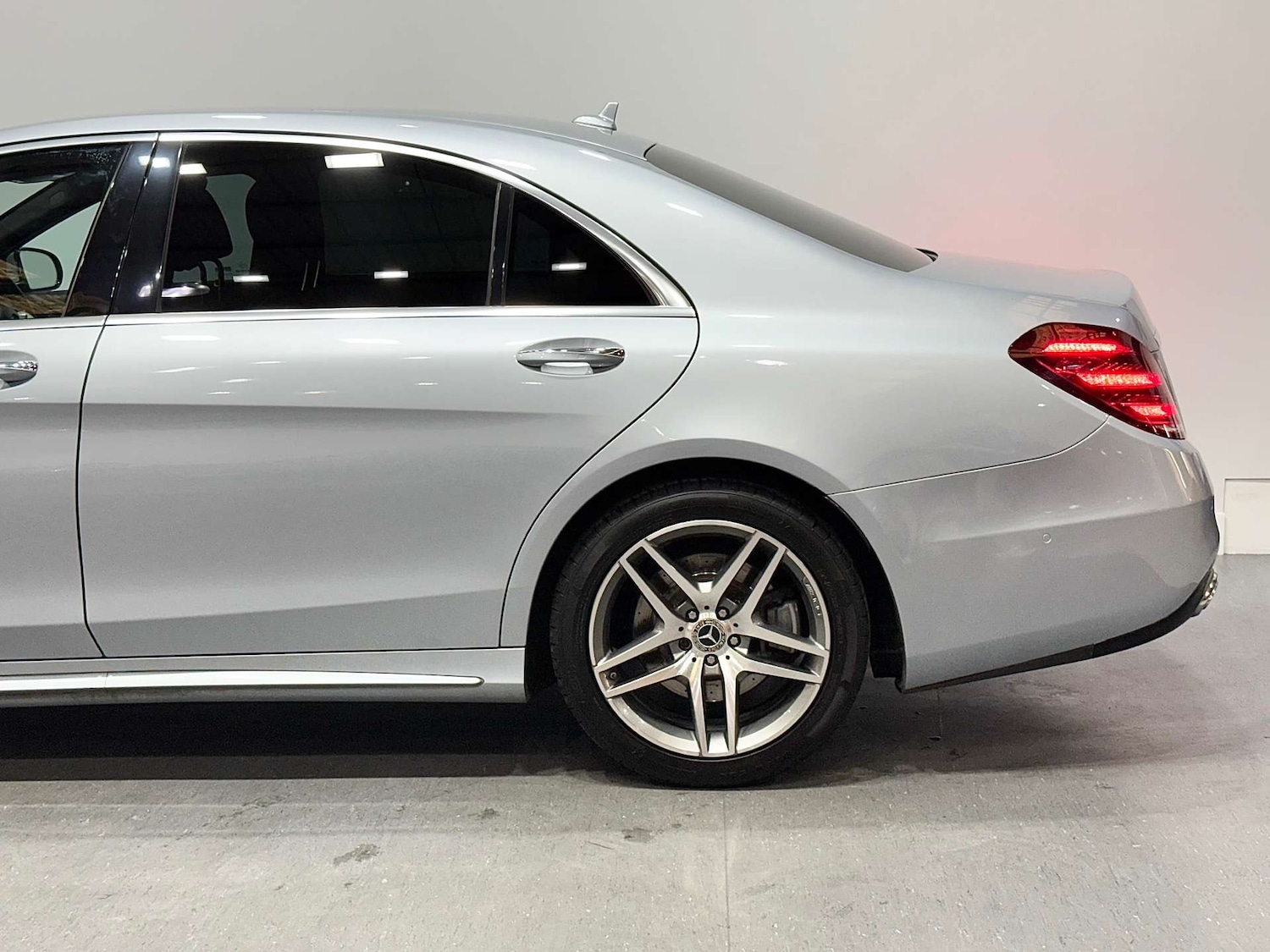 Used Mercedes-Benz S Class 2018 for sale - 76601666: Photo 20