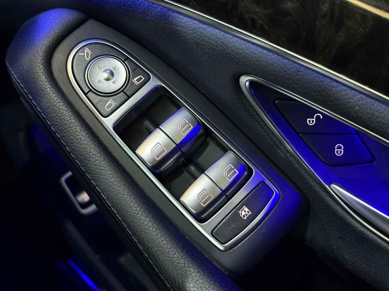 Used Mercedes-Benz S Class 2018 for sale - 76601666: Photo 64