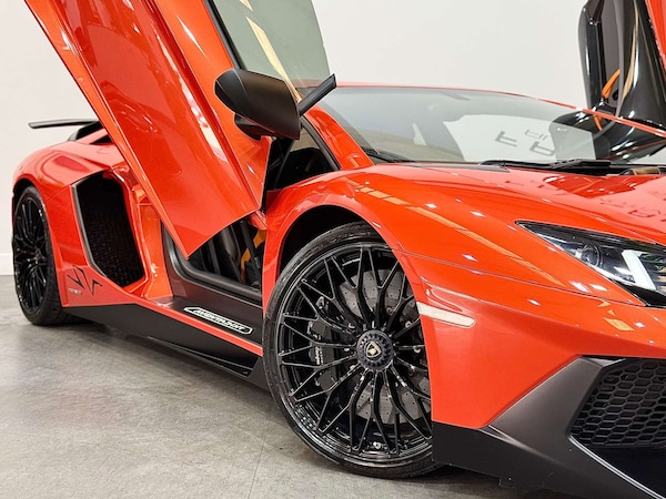 Used Lamborghini Aventador 2017 for sale - 75634074: Photo 11