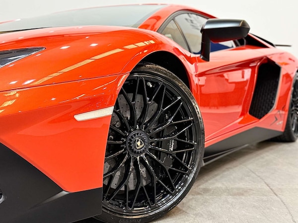 Used Lamborghini Aventador 2017 for sale - 75634074: Photo 18