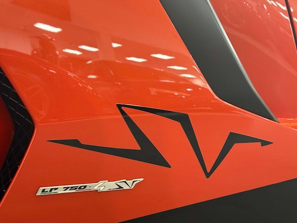 Used Lamborghini Aventador 2017 for sale - 75634074: Photo 68