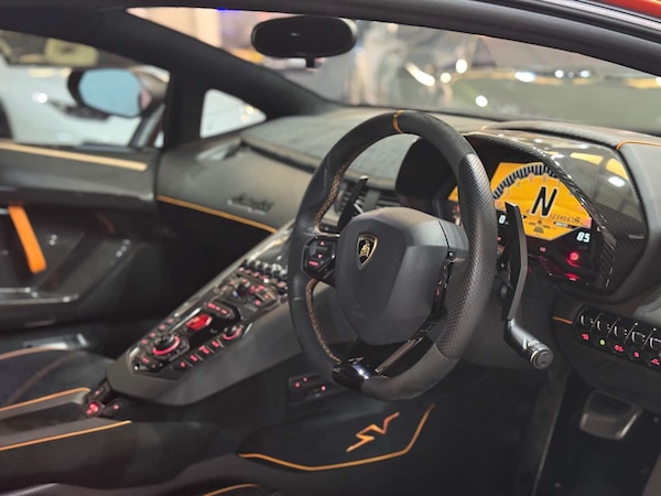 Used Lamborghini Aventador 2017 for sale - 75634074: Photo 6