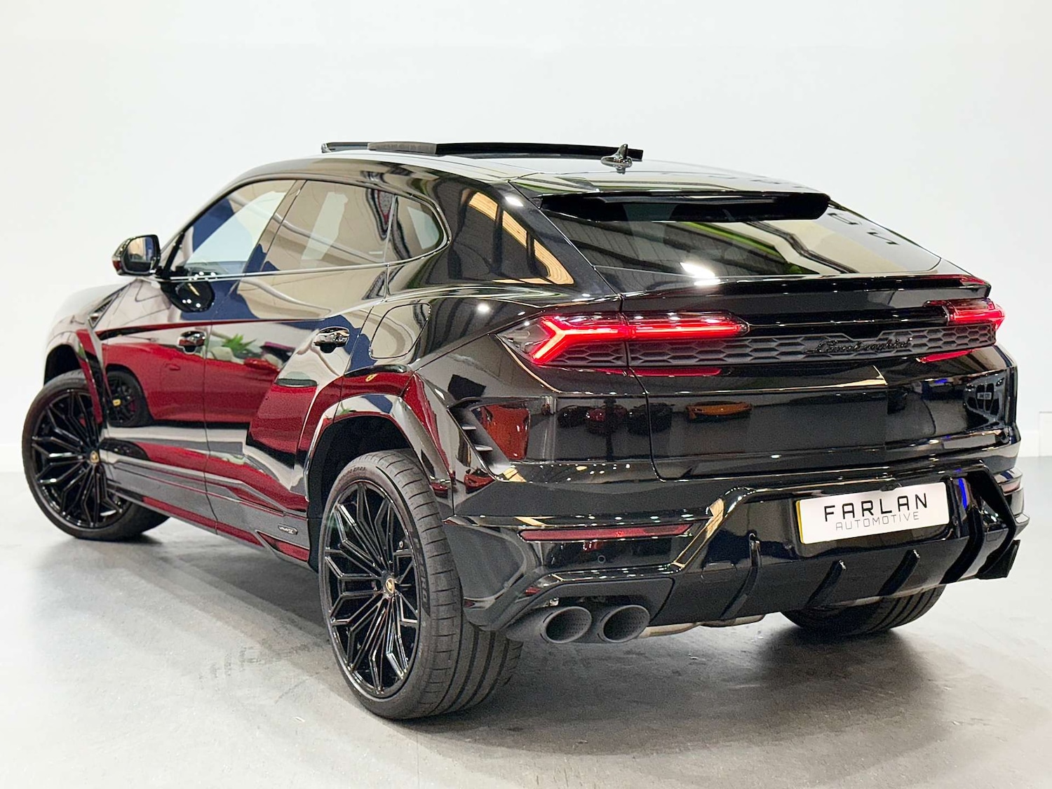 Used Lamborghini Urus 2025 for sale - 76056618: Photo 28