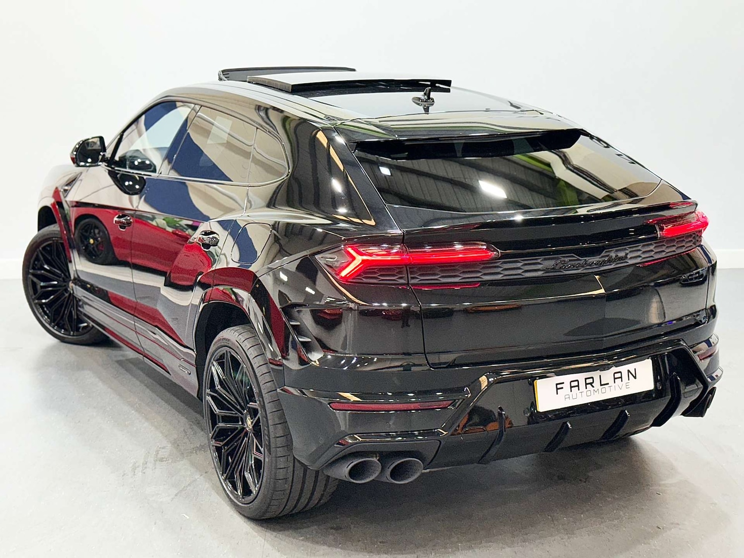 Used Lamborghini Urus 2025 for sale - 76056618: Photo 29
