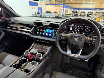Used Lamborghini Urus 2025 for sale - 76056618: Photo 2