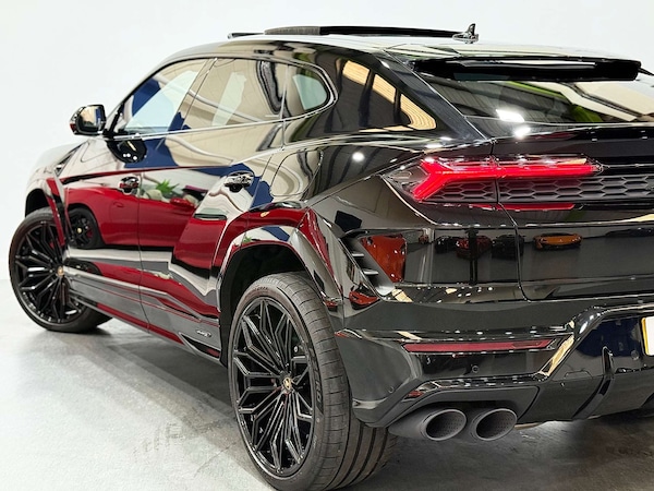 Used Lamborghini Urus 2025 for sale - 76056618: Photo 30