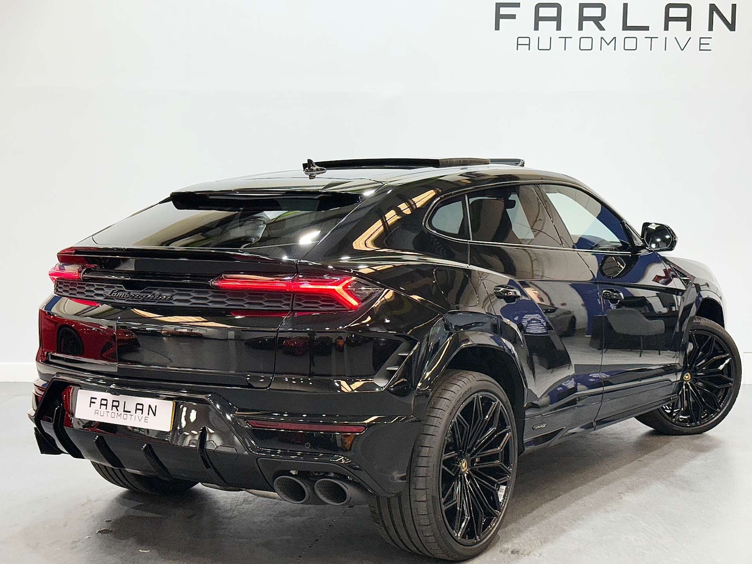 Used Lamborghini Urus 2025 for sale - 76056618: Photo 4