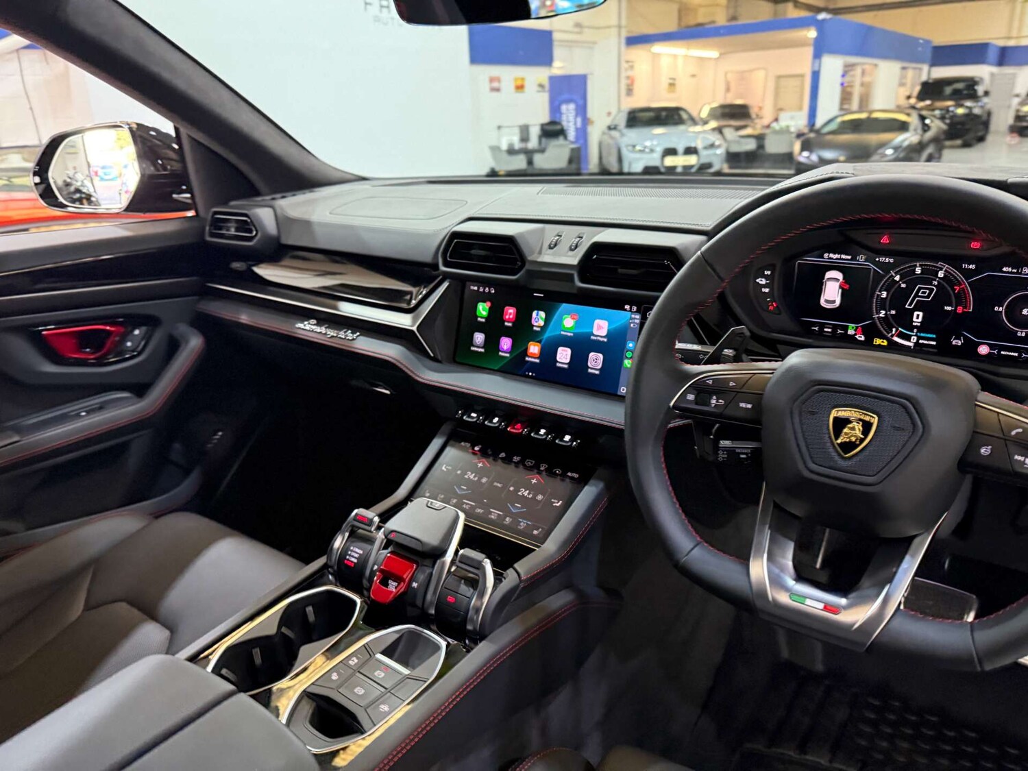 Used Lamborghini Urus 2025 for sale - 76056618: Photo 73