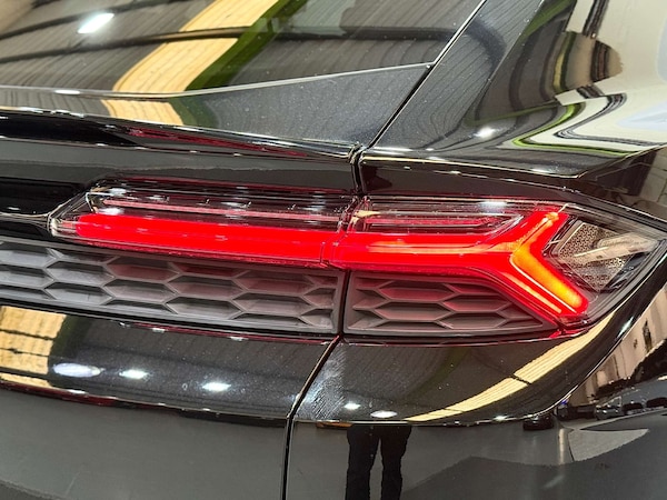Used Lamborghini Urus 2025 for sale - 76056618: Photo 87