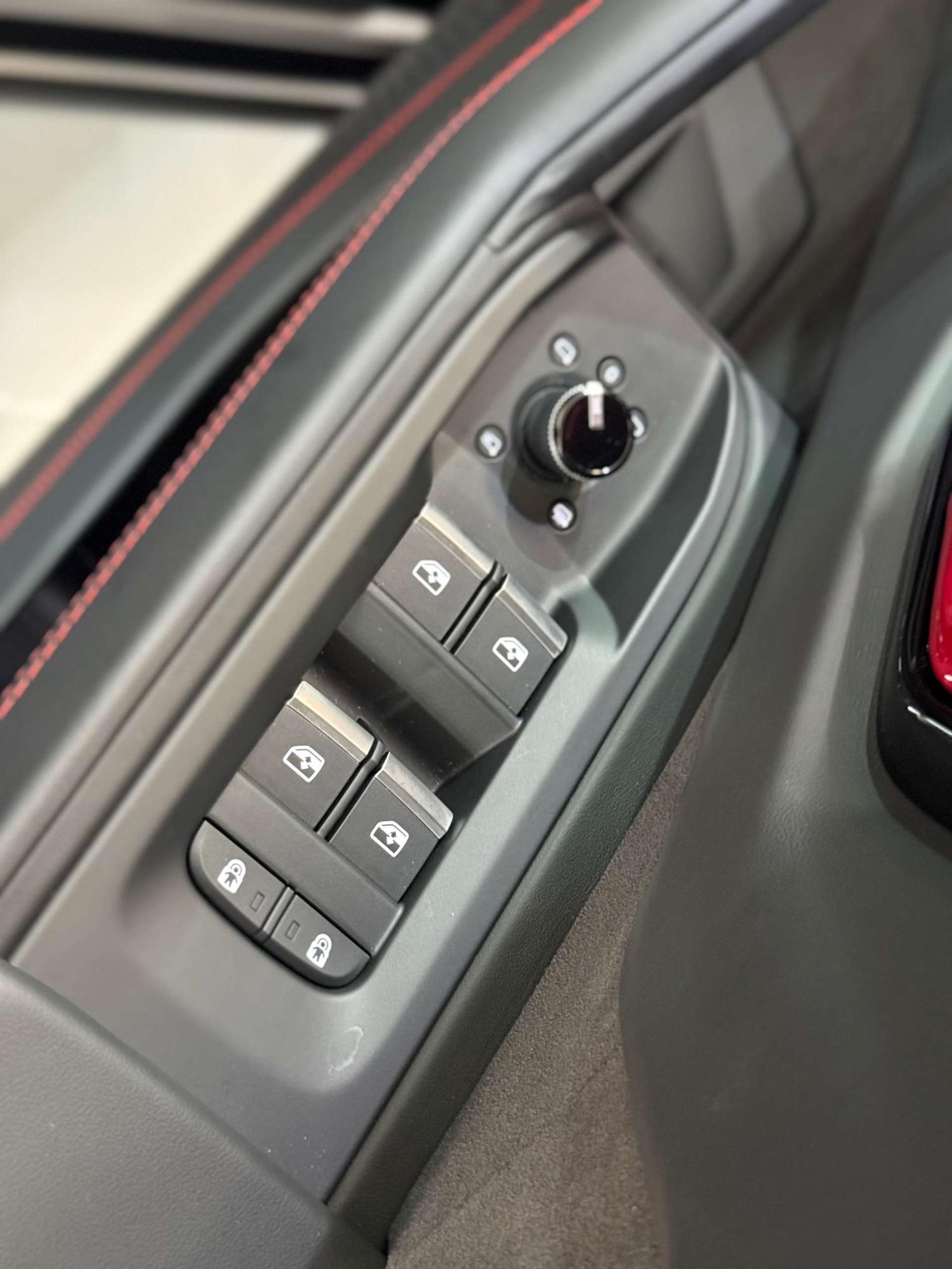 Used Lamborghini Urus 2025 for sale - 76056618: Photo 89