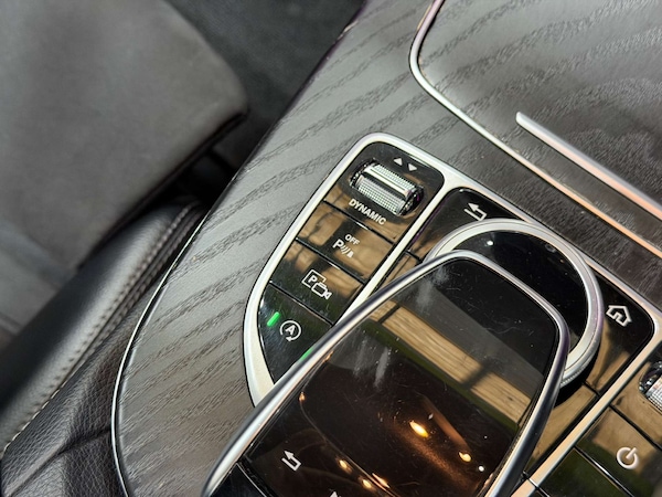 Used Mercedes-Benz E Class 2017 for sale - 76331490: Photo 40