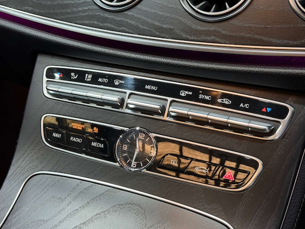 Used Mercedes-Benz E Class 2017 for sale - 76331490: Photo 54