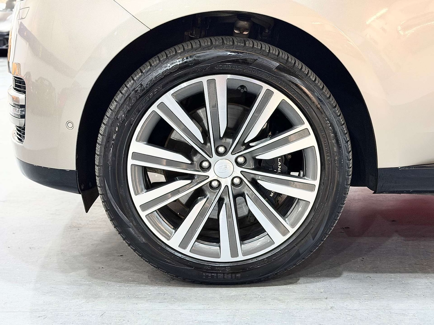 Used Land Rover Range Rover 2022 for sale - 76602094: Photo 40