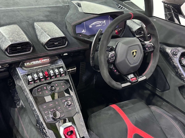 Used Lamborghini Huracan 2019 for sale - 76005088: Photo 25