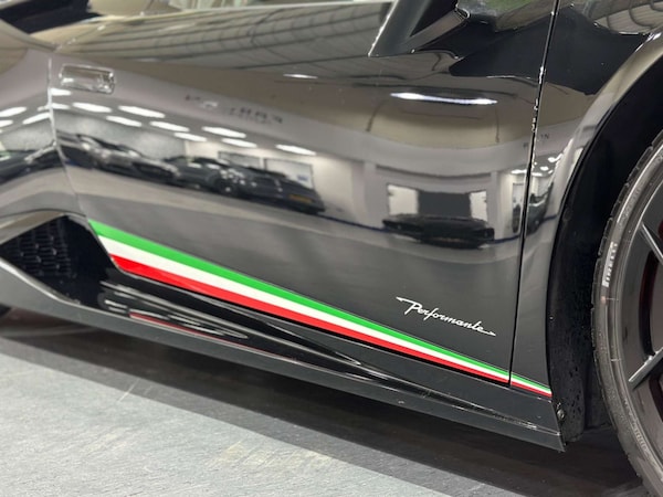 Used Lamborghini Huracan 2019 for sale - 76005088: Photo 61