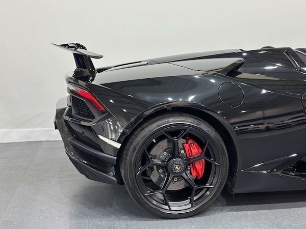 Used Lamborghini Huracan 2019 for sale - 76005088: Photo 63
