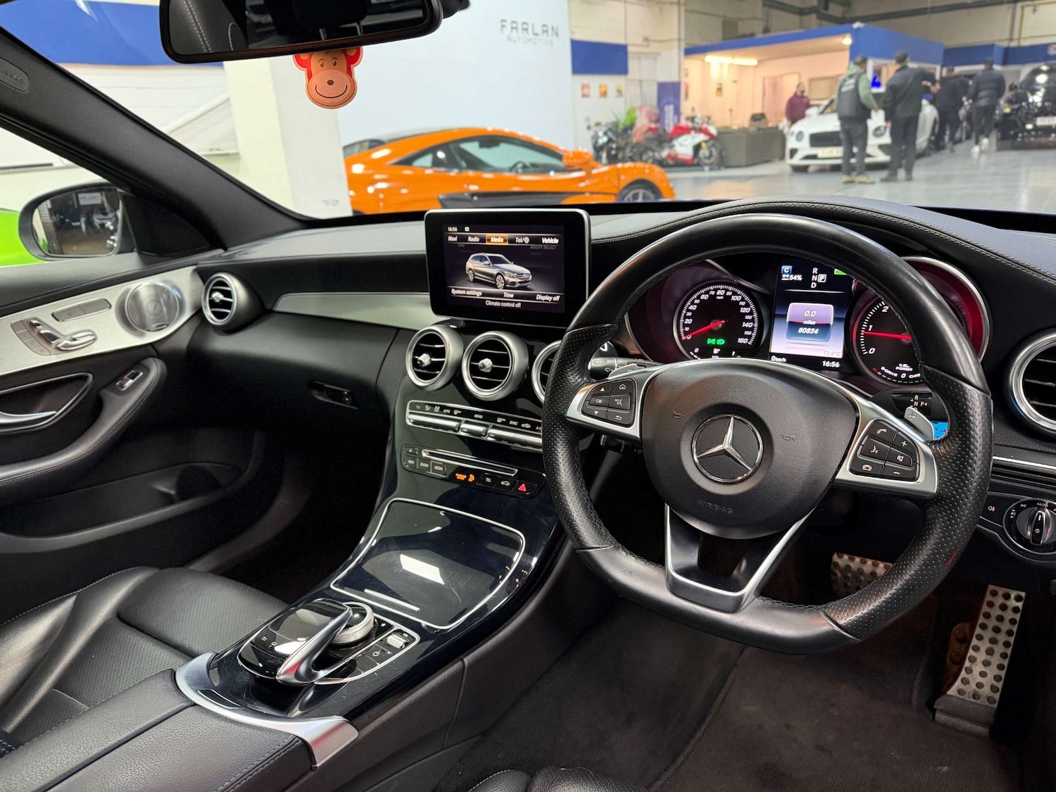 Used Mercedes-Benz C Class 2015 for sale - 76407037: Photo 2