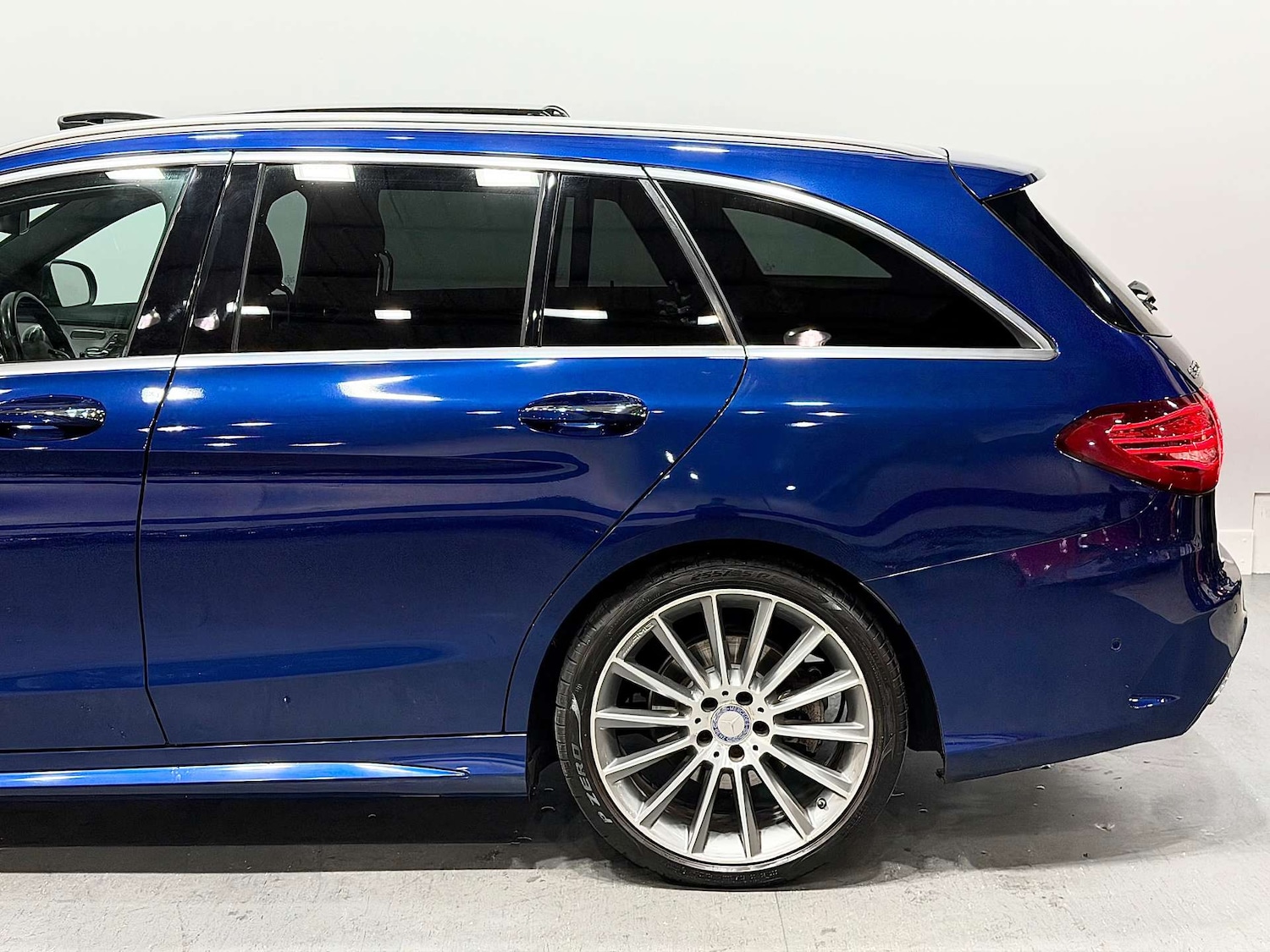 Used Mercedes-Benz C Class 2015 for sale - 76407037: Photo 22