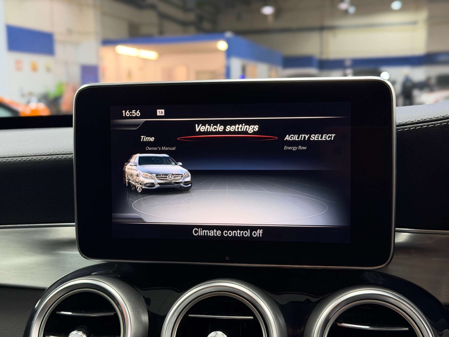 Used Mercedes-Benz C Class 2015 for sale - 76407037: Photo 51