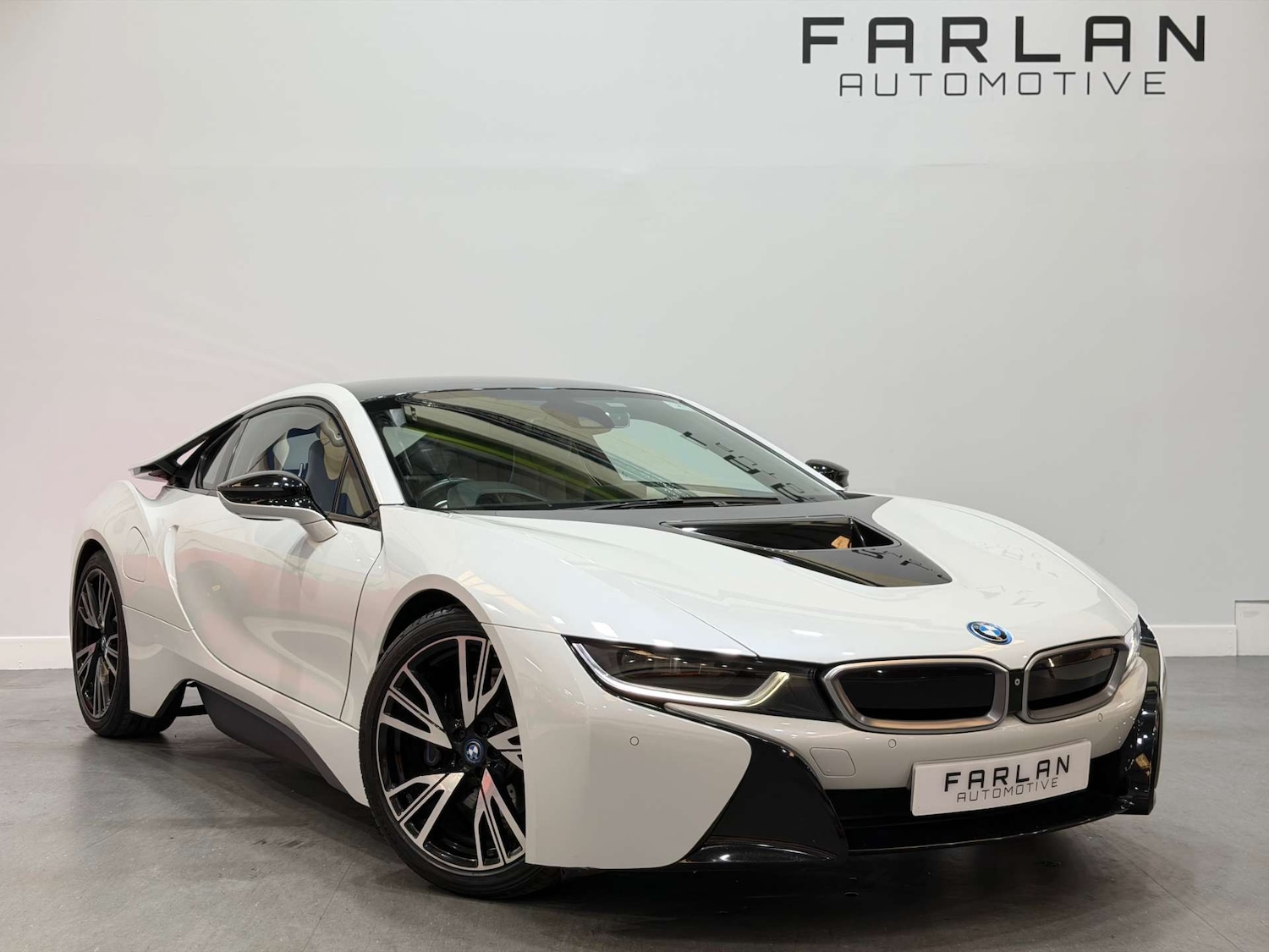 Used BMW i8 2014 for sale - 76735835: Photo 1