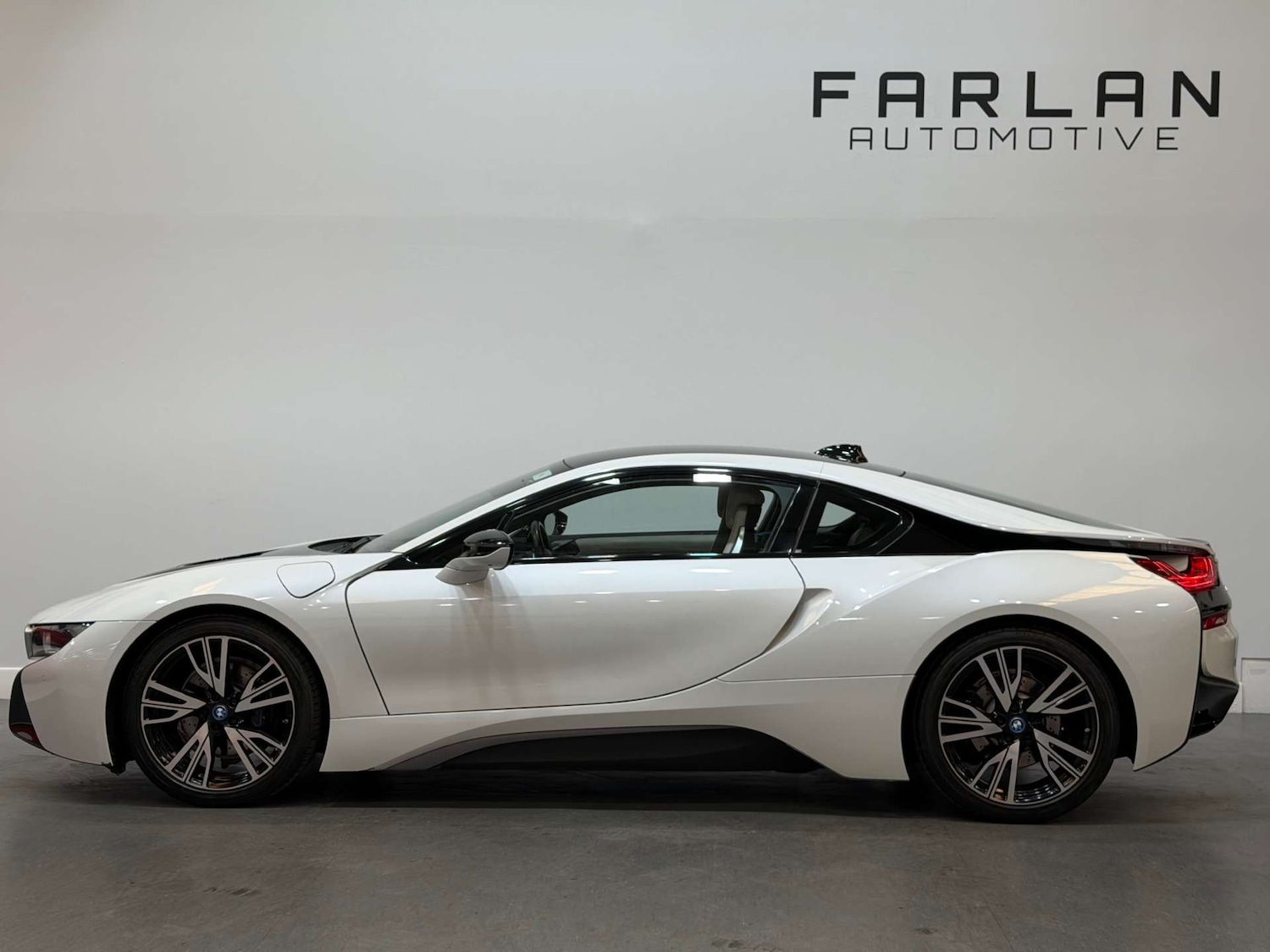 Used BMW i8 2014 for sale - 76735835: Photo 11