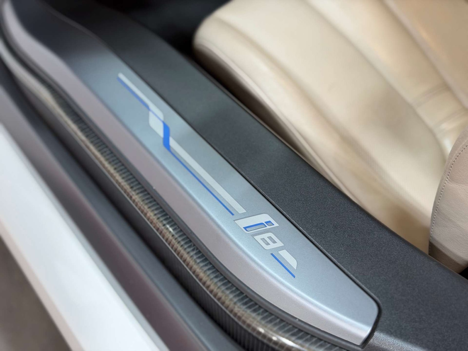 Used BMW i8 2014 for sale - 76735835: Photo 36