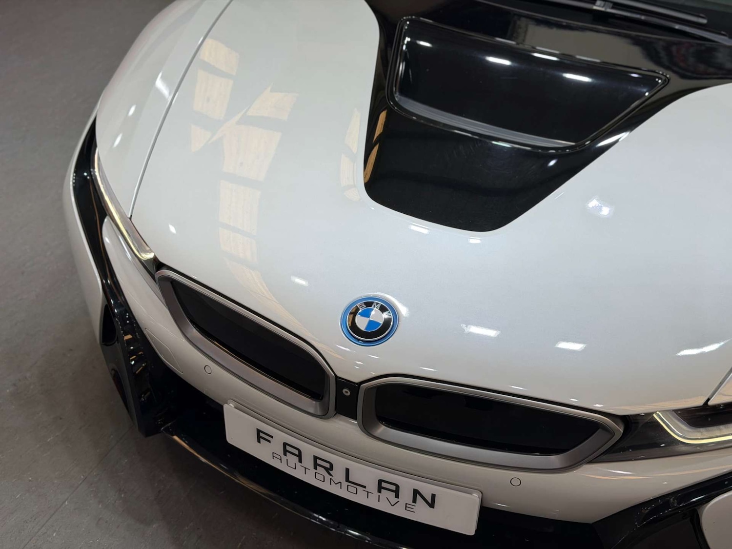 Used BMW i8 2014 for sale - 76735835: Photo 4