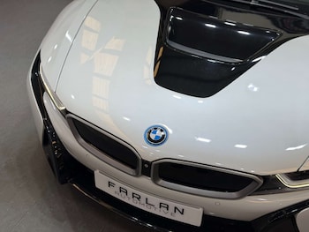 Used BMW i8 2014 for sale - 76735835: Photo