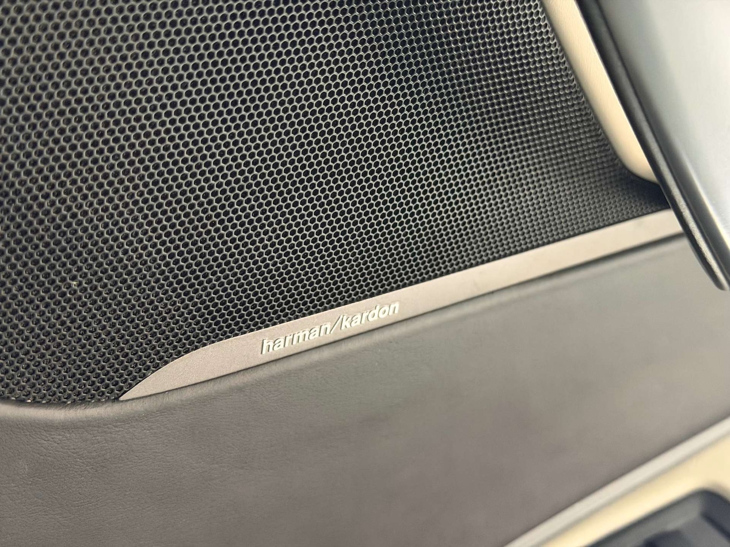 Used BMW i8 2014 for sale - 76735835: Photo 53