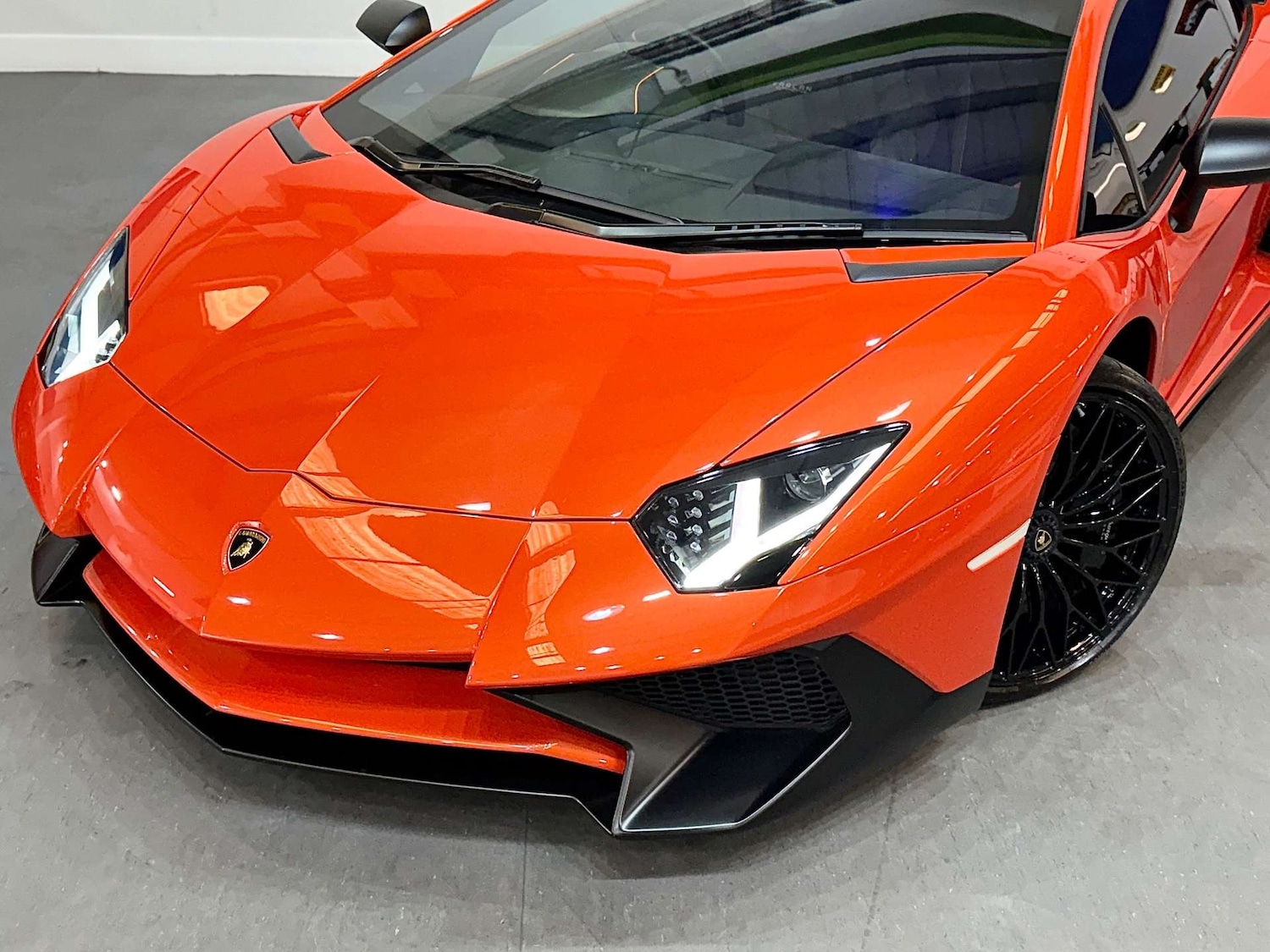 Used Lamborghini Aventador 2017 for sale - 76277593: Photo 16