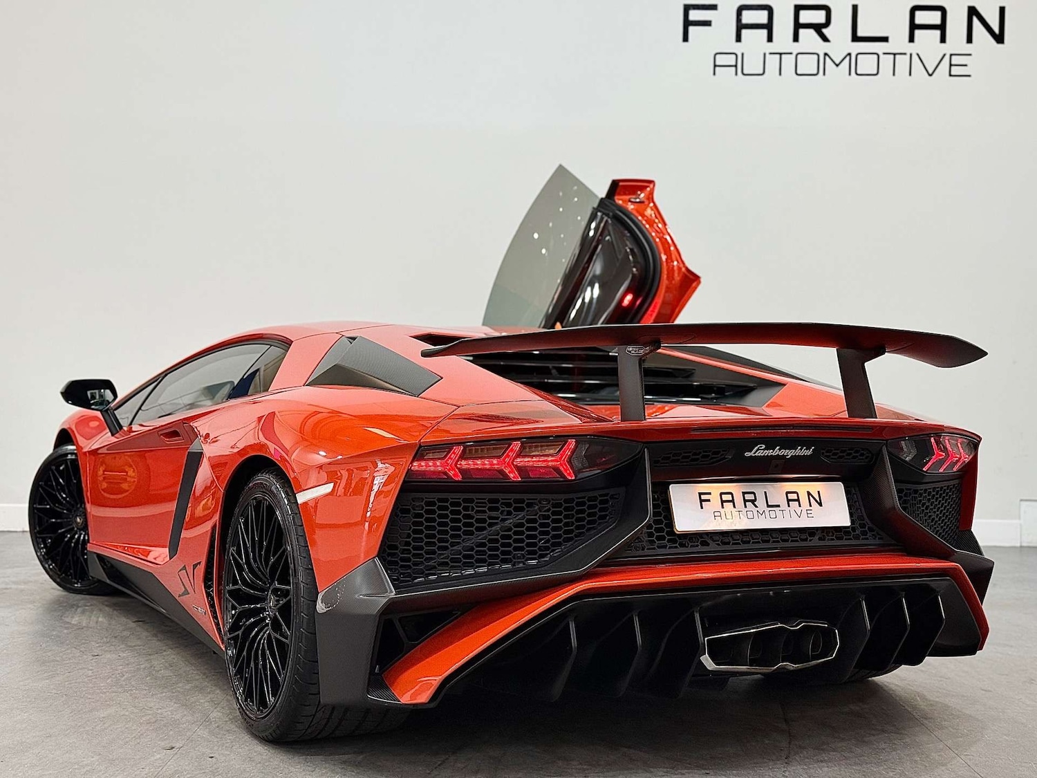 Used Lamborghini Aventador 2017 for sale - 76277593: Photo 24