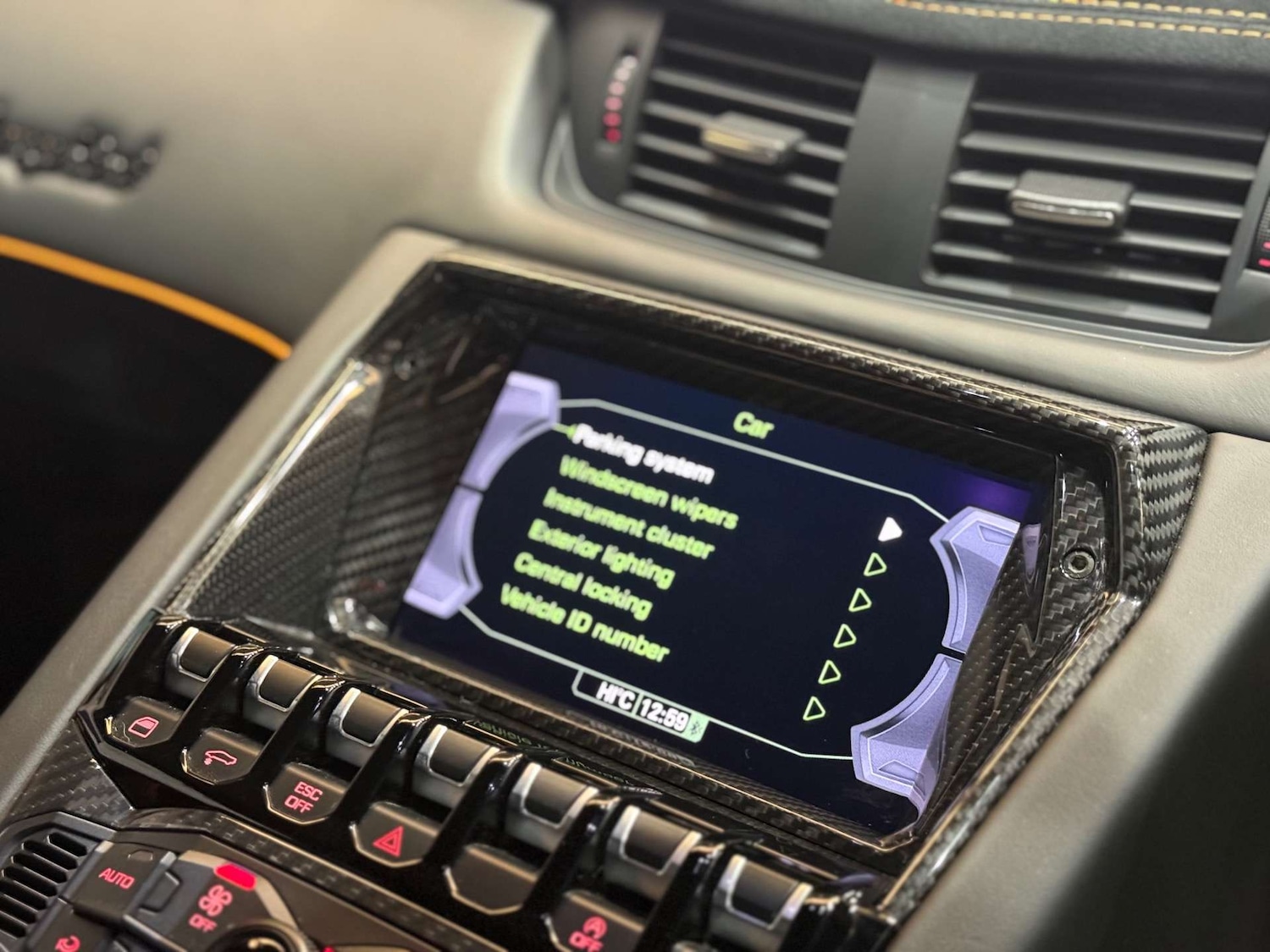 Used Lamborghini Aventador 2017 for sale - 76277593: Photo 51