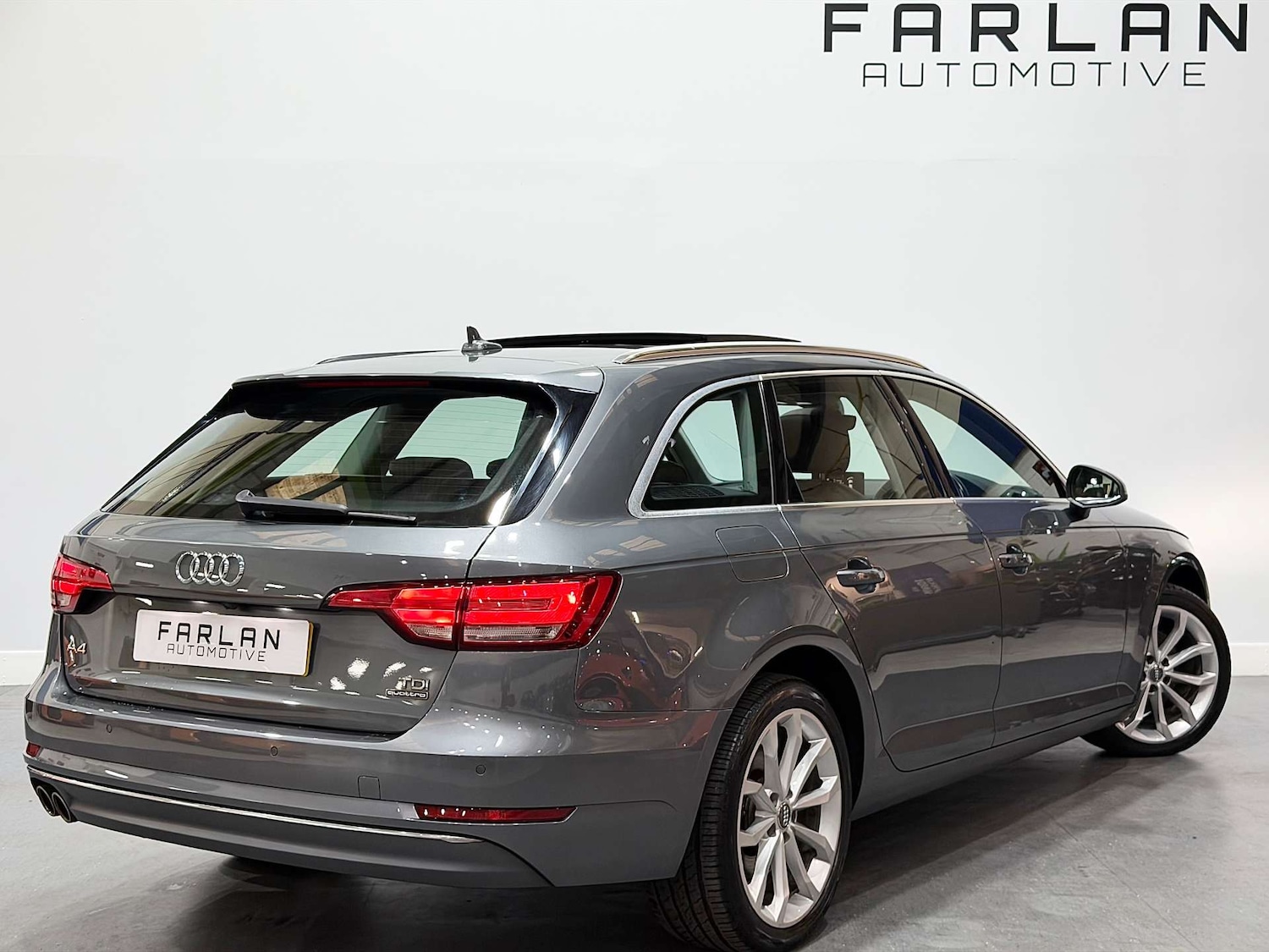 Used Audi A4 2017 for sale - 76547274: Photo 4