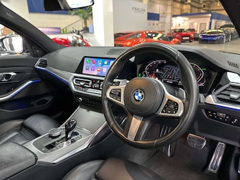 Used BMW 3 Series 2019 for sale - 75920642: Photo
