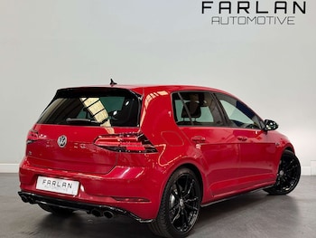 Used Volkswagen Golf 2017 for sale - 75634126: Photo