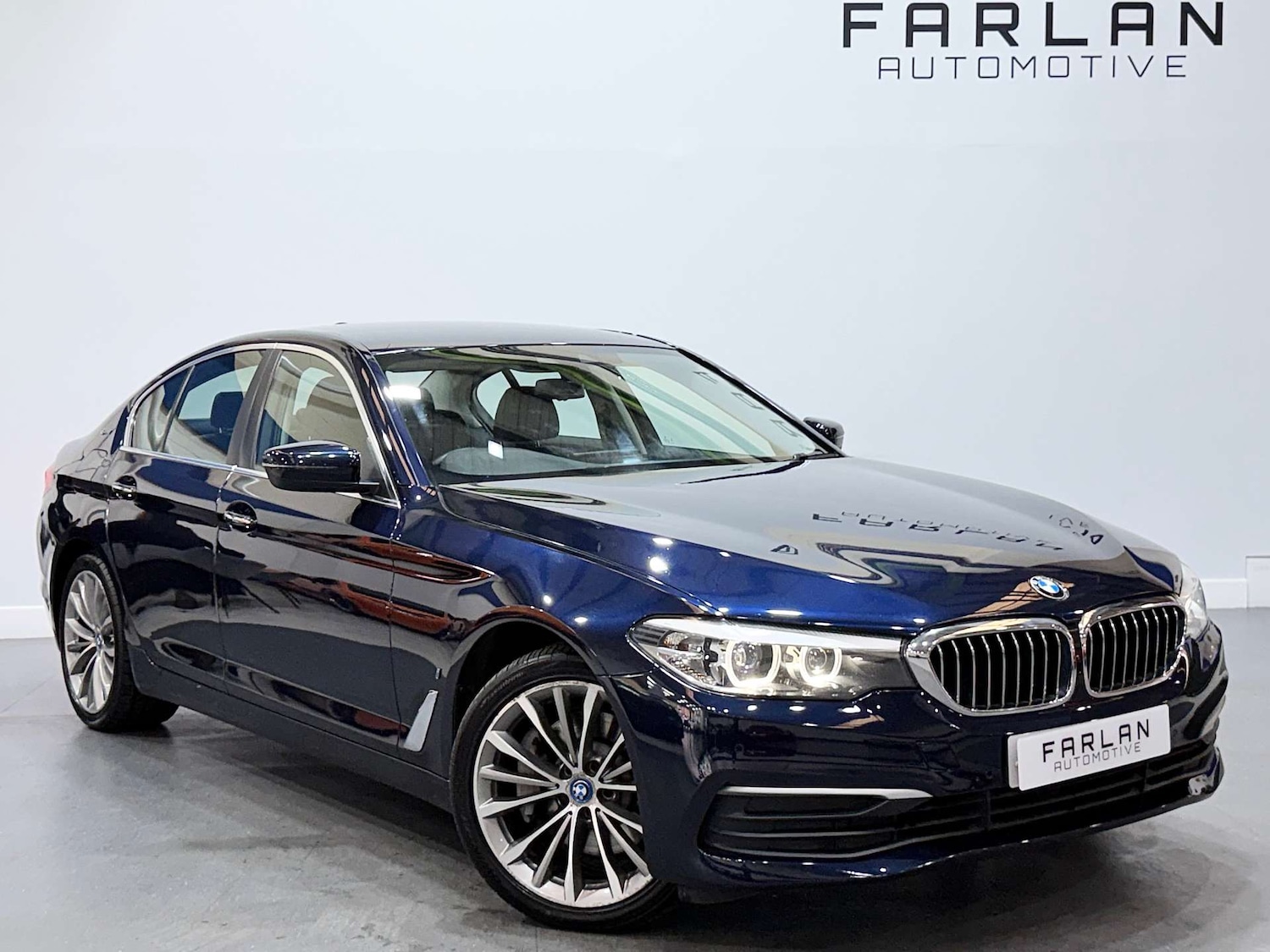 Used BMW 5 Series 2017 for sale - 76479000: Photo 1