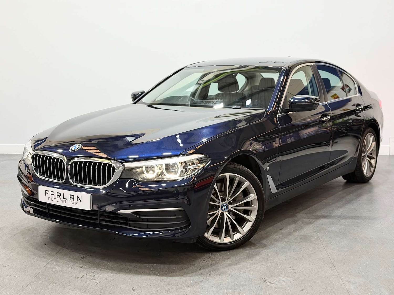 Used BMW 5 Series 2017 for sale - 76479000: Photo 12