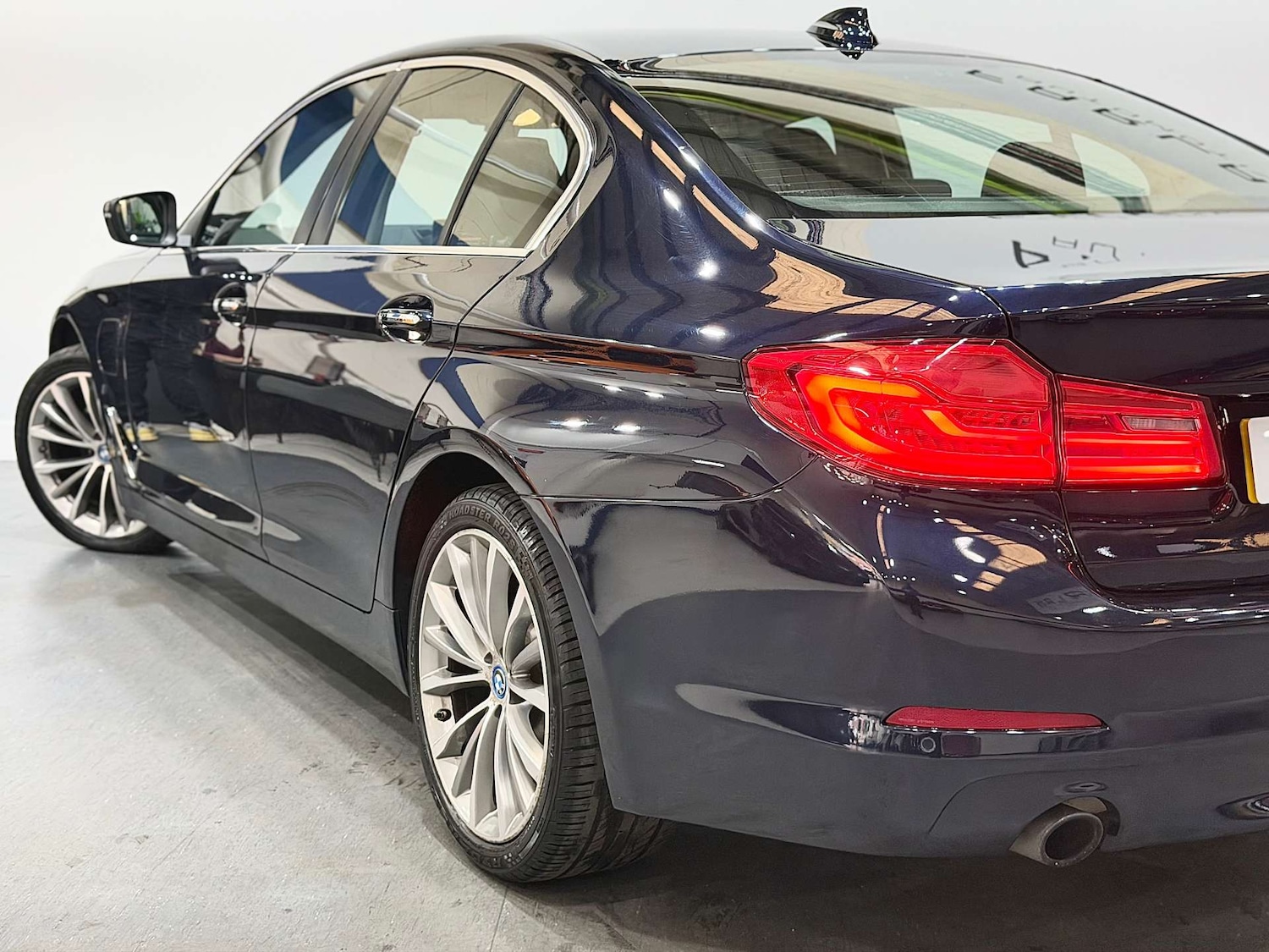 Used BMW 5 Series 2017 for sale - 76479000: Photo 24